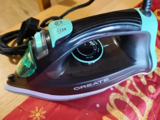 Plancha de ropa CREATE