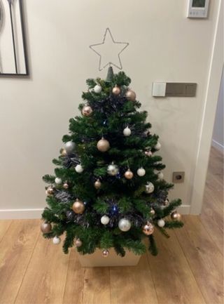 Árbol de Navidad 120cm sin adornos ni base
