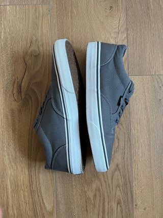 Sapatilhas Vans Cinzentas