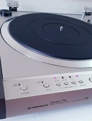 Pioneer PL-630 Tocadiscos Quartz PLL Direct Drive