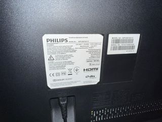 Smart TV Philips Negra y Plateada