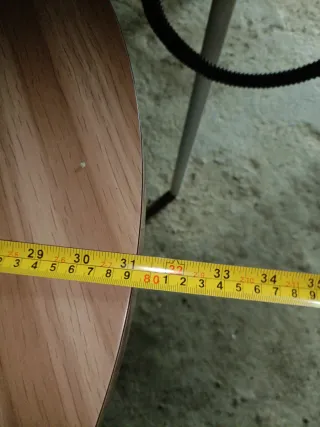 Mesa camilla con falda de terciopelo