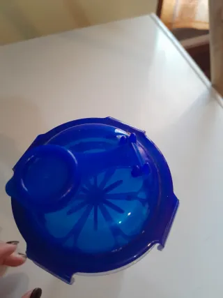 Contenitore per  caffè in plastica blu trasparente