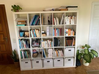 Librería blanca modular