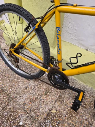 Bicicleta Montaña Amarilla y Azul