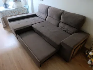 Sofá chaiselongue gris