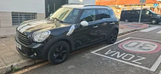 MINI Countryman 2011