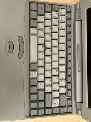 Toshiba Satellite 210CS Pentium Laptop