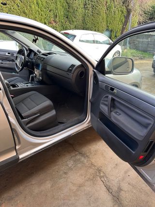 Volkswagen Touareg 7l 2004