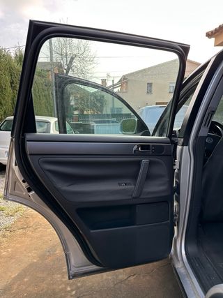 Volkswagen Touareg 7l 2004