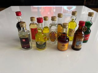 Colección 11 Mini Botellas