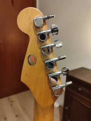 Guitarra Squier Stratocaster