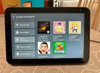 Amazon Echo Show 8 como nuevo
