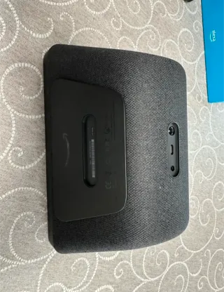 Amazon Echo Show 8 como nuevo