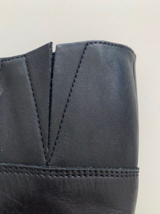 Stivali in pelle nera