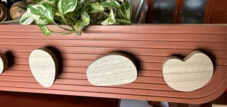 Cabide de parede em madeira NOVO