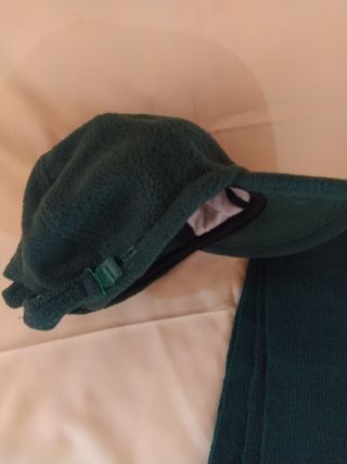 Conjunto gorra y bufanda de niño