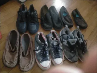 Calzado de hombre negro y marrón