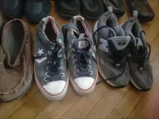 Calzado de hombre negro y marrón