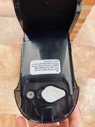 Aspiradora Eureka RapidWash New400