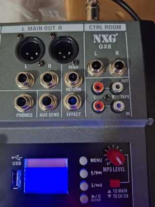 Mesa de Mistura NXG GX8 8 Canais c/ USB
