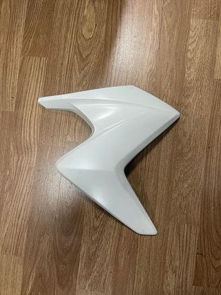 Honda CB1000R Carenagem Lateral