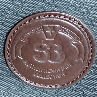 Bolso de mano negro y marrón