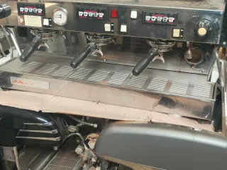 Cafetera La Marzocco Profesional