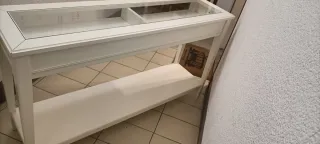 Consola recibidor Ikea madera y cristal