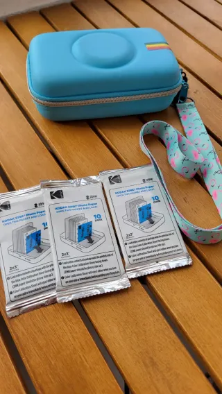 Cámara Kodak Instantánea + Papel + Funda