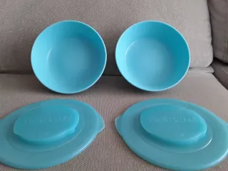 Pack bebé baberos + platos TWISTSHAKE