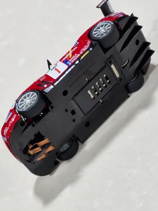 Scalextric Ferrari FONDMETAL