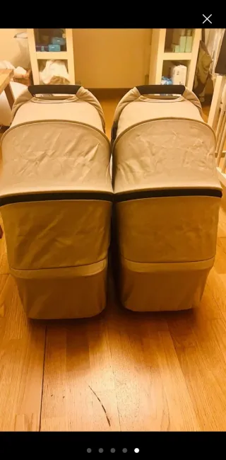 Carro gemelar para bebé