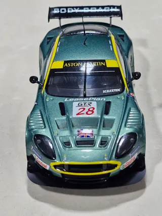 Scalextric Aston Martin GTR 28