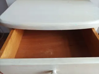 Mesita auxiliar madera vintage