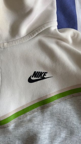 Sudadera Nike Tech