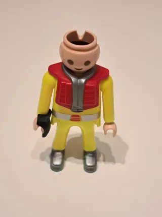 Lote 4 Playmobil con Cascos