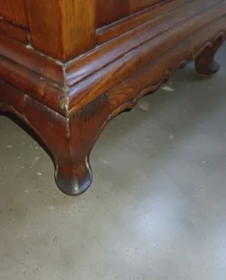 Mesita auxiliar madera antigua