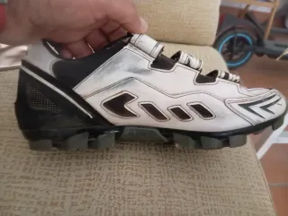 Zapatos MTB Hombre. Número 46