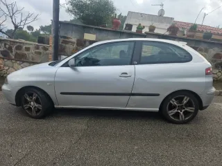 SEAT Ibiza 2004