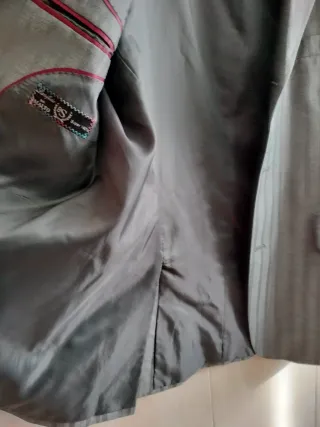 Chaqueta de traje gris para hombre