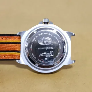 Reloj Vintage Animal W002 Series para buceadores