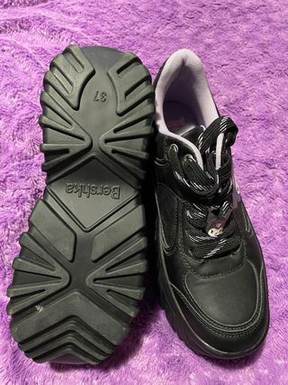 Zapatillas Bershka Kuromi Talla 37
