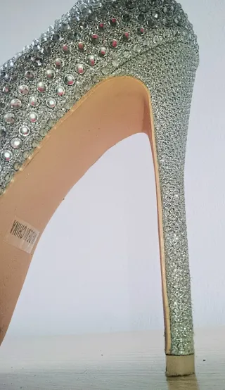 Zapatos de fiesta plateados talla 39