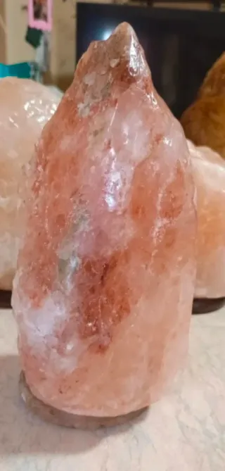 Lampada Sale Himalaya Arancione Rosa Pietra.