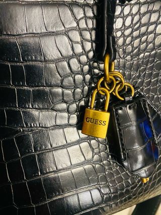 Bolso Guess Negro Cocodrilo