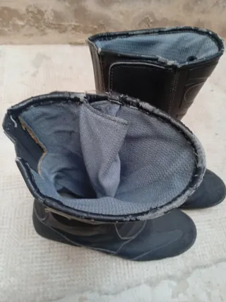 Botas de moto talla 44 marca Forma