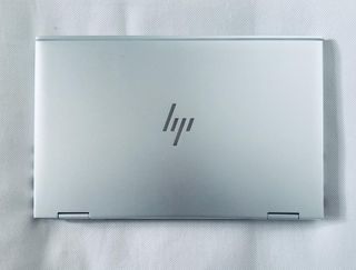 HP EliteBook 360 G8 in argento
