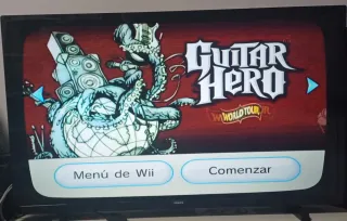 Nintendo Wii Guitar Hero + Wii Play