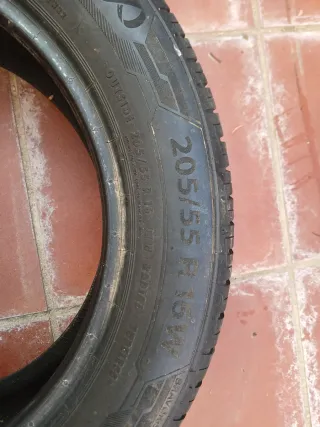 Neumático 205/55/16